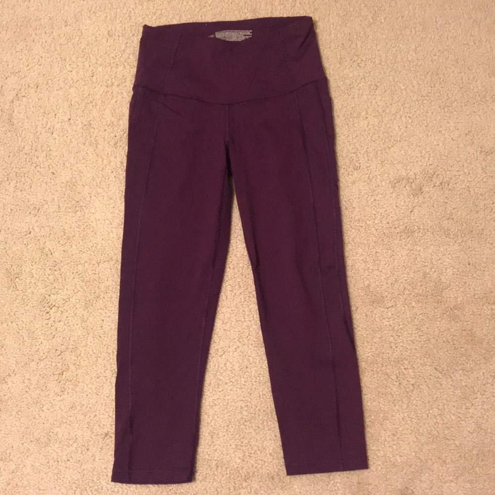 Knockout by Victoria Sport High Rise Crop